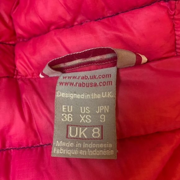 Rab MicroAlpibe Down Jacket Navy/Pink - Women XS- Packable and Water Resistent - Picture 5 of 7